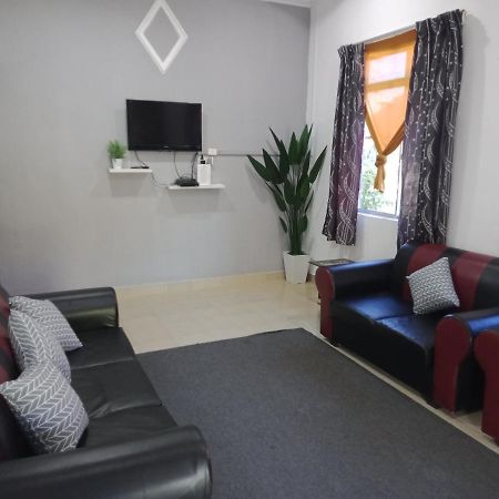 Homestay Tok Abah Kuala Besut Esterno foto