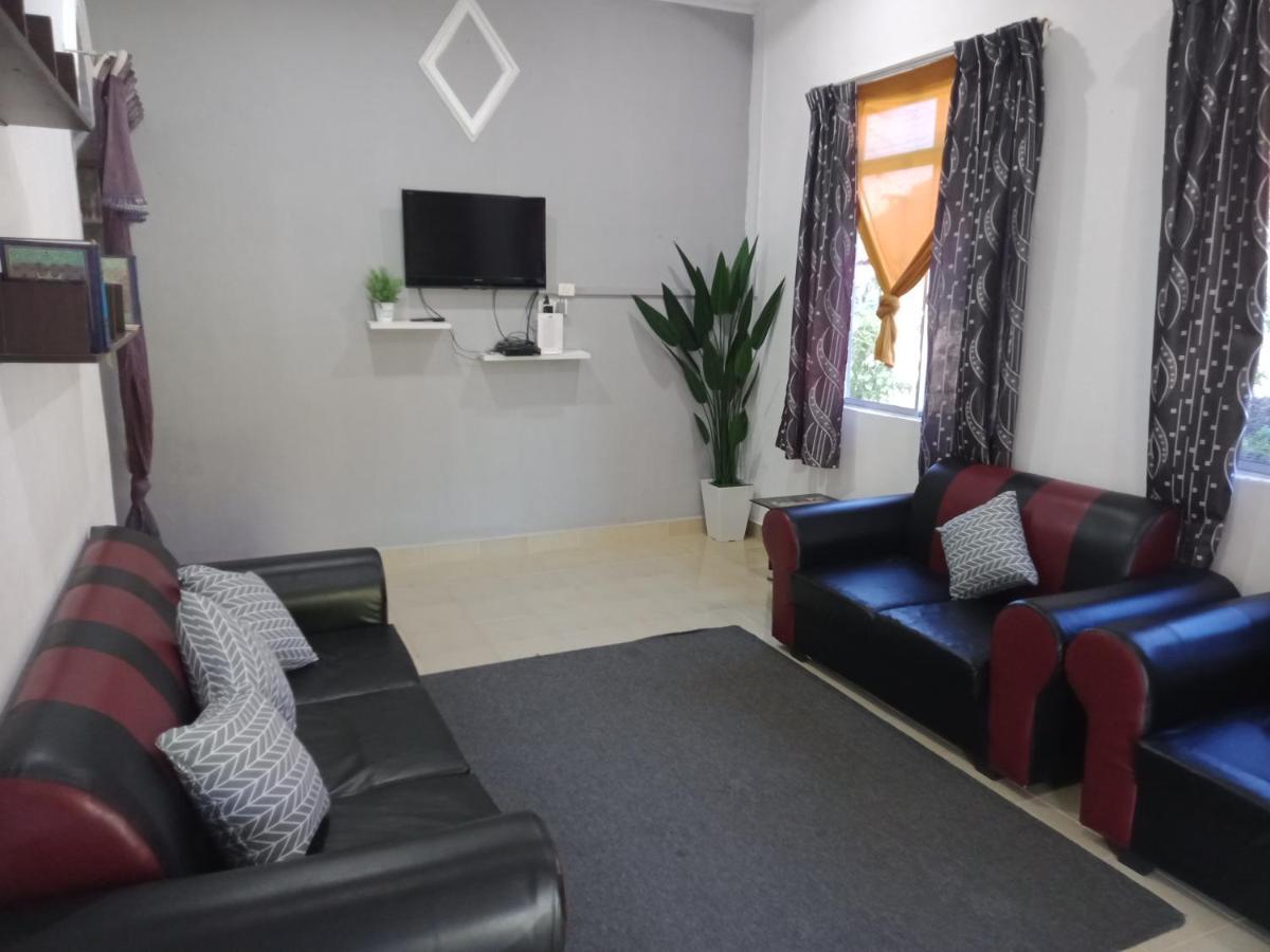 Homestay Tok Abah Kuala Besut Esterno foto